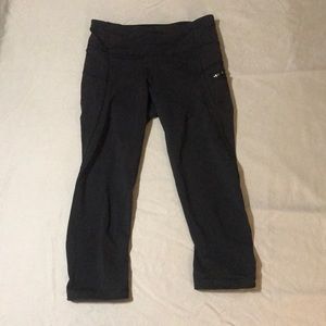 Black Lululemon crop size 2